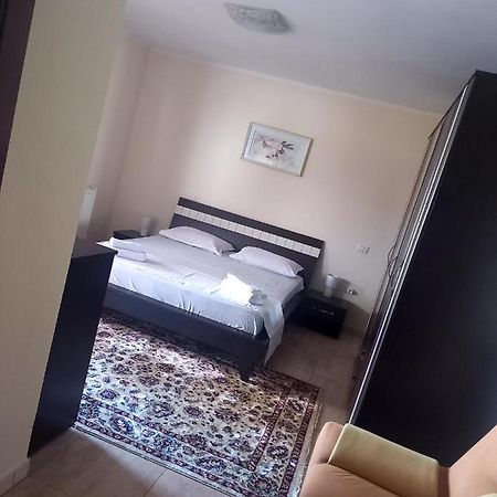 Ferienwohnung Cassabella Năvodari Exterior foto